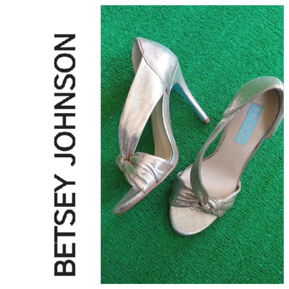 BETSEY JOHNSON SB ABI open toe pumps